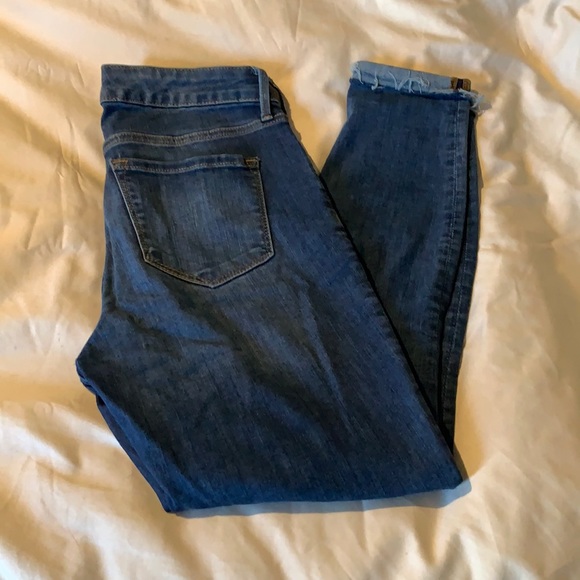 EUC Old Navy Rockstar Skinny Jeans - Picture 1 of 2